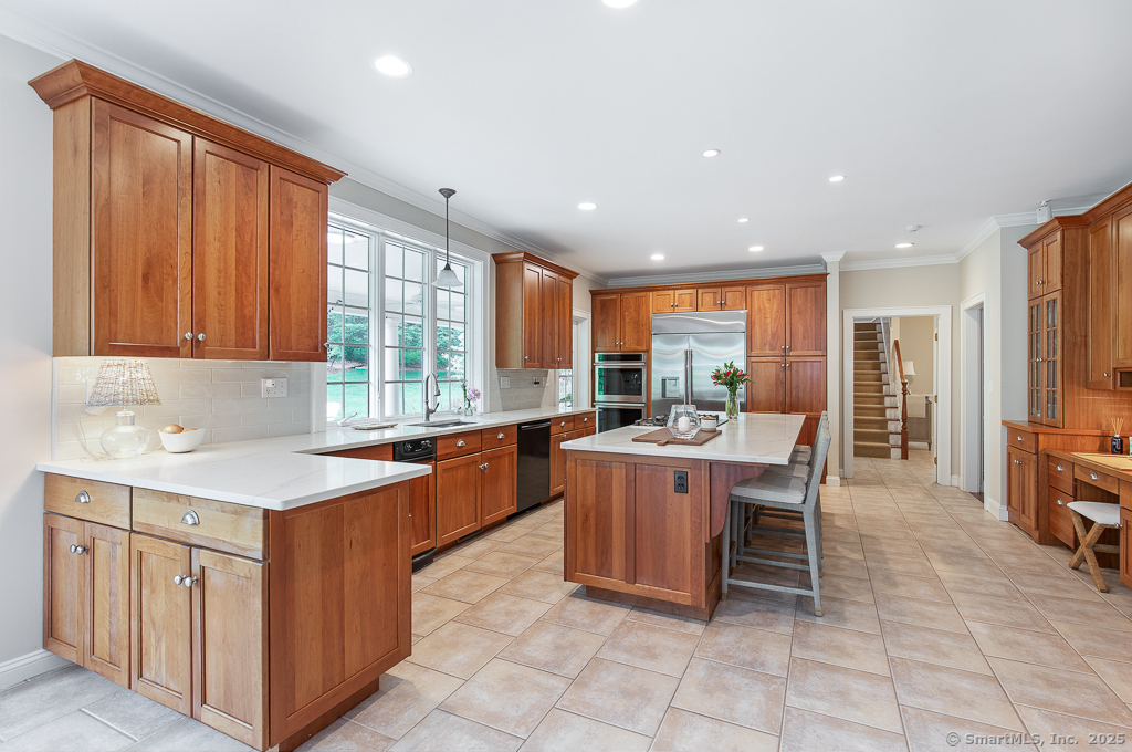 176 Peck Hill Road, Woodbridge, Connecticut image 8