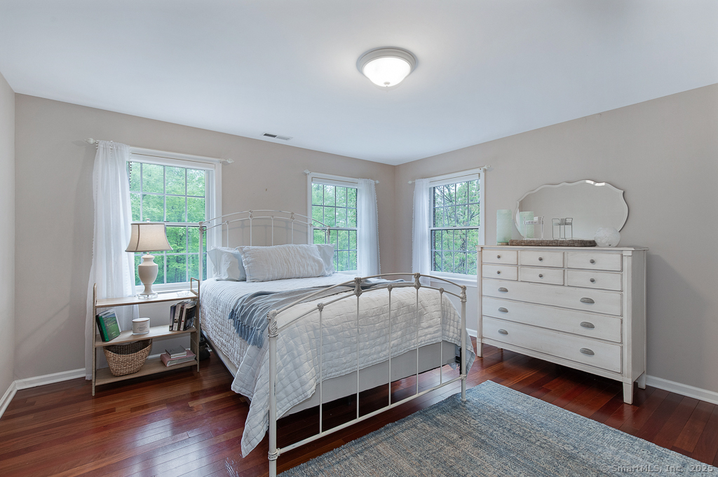 176 Peck Hill Road, Woodbridge, Connecticut image 25