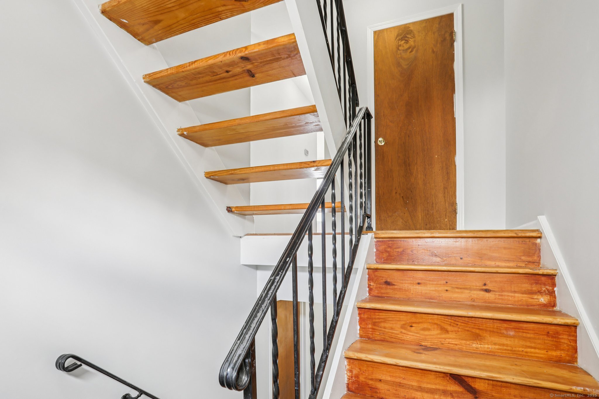 825 Hope Street APT 4