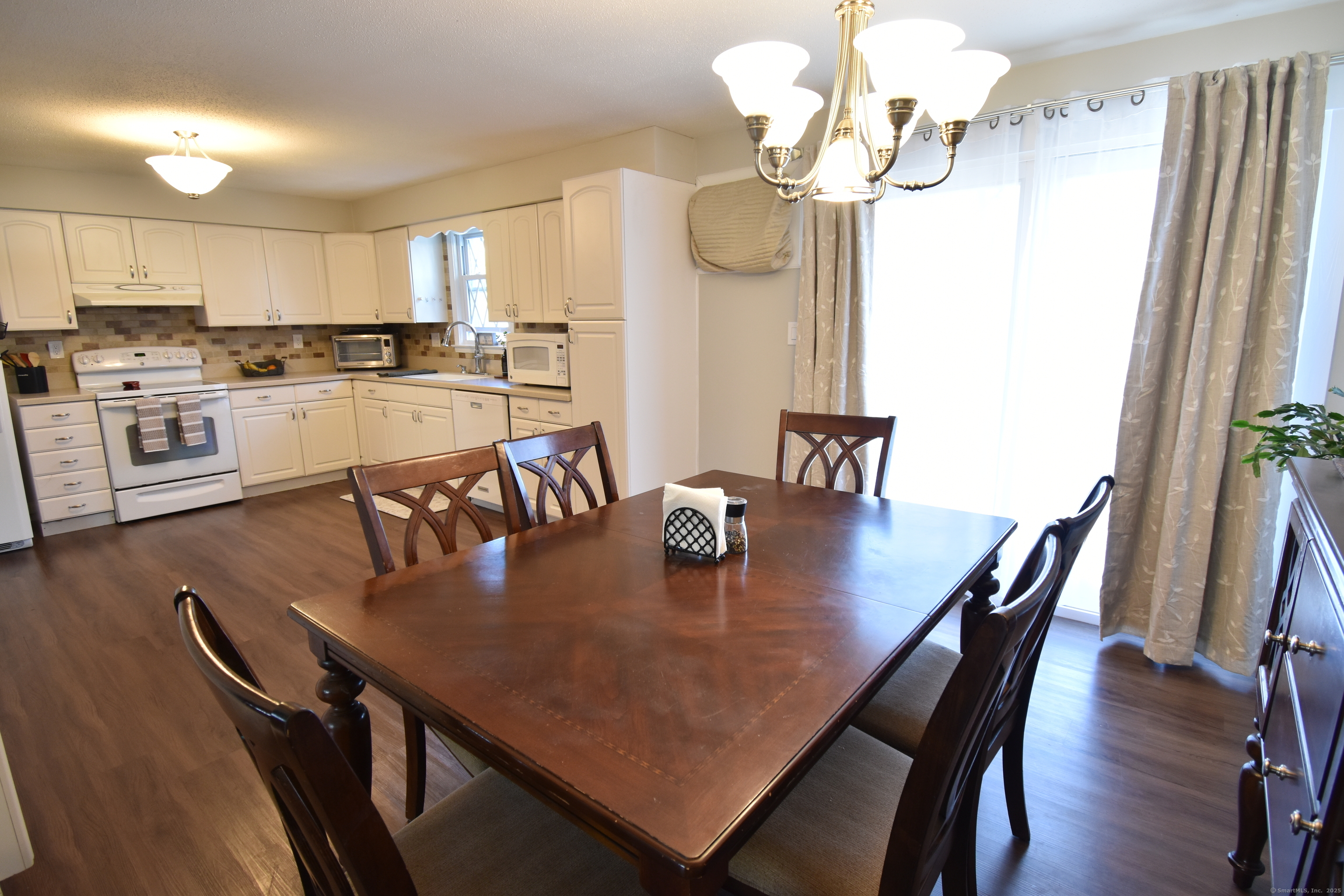 72 Nutmeg Road, Bristol, Connecticut image 8