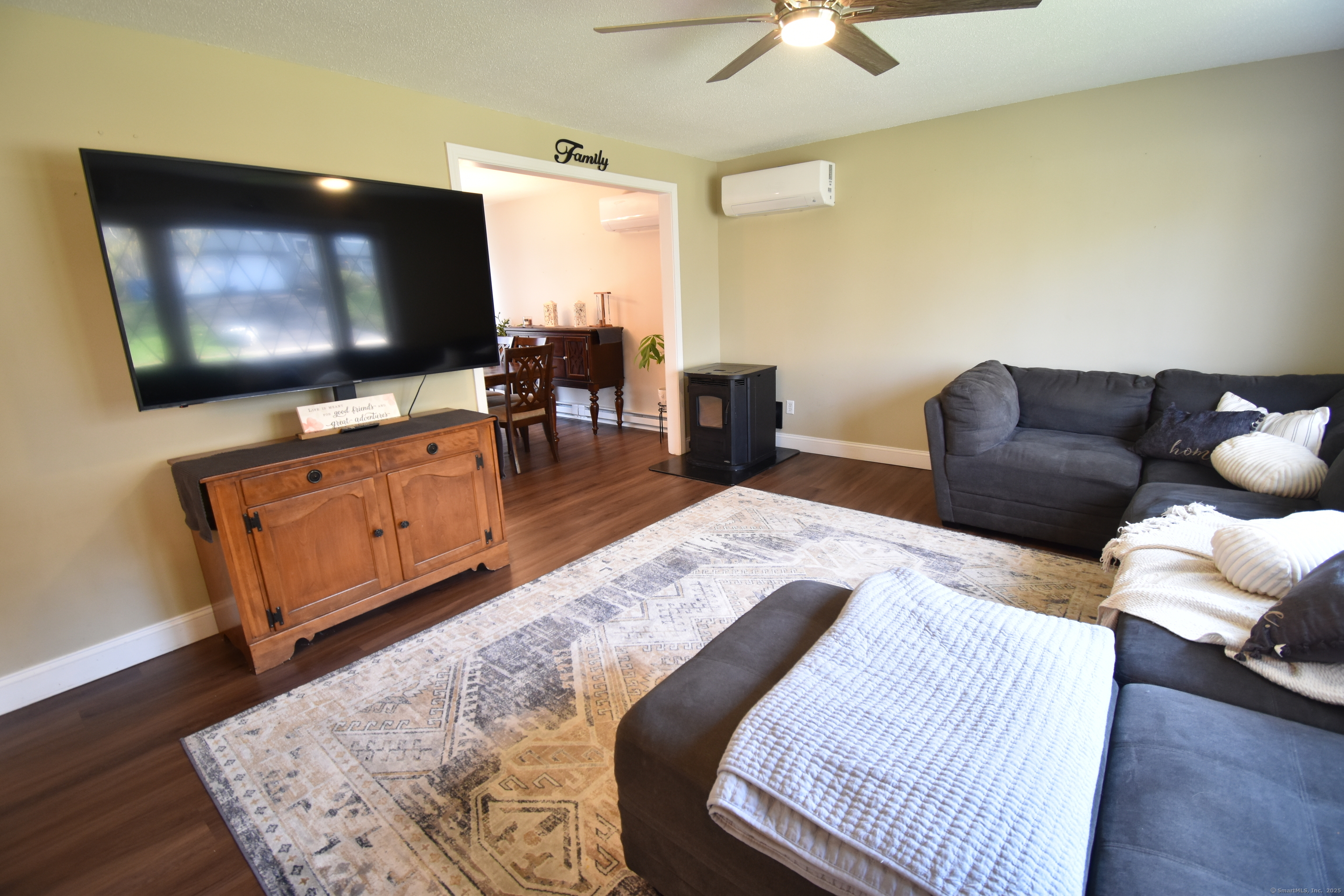 72 Nutmeg Road, Bristol, Connecticut image 17