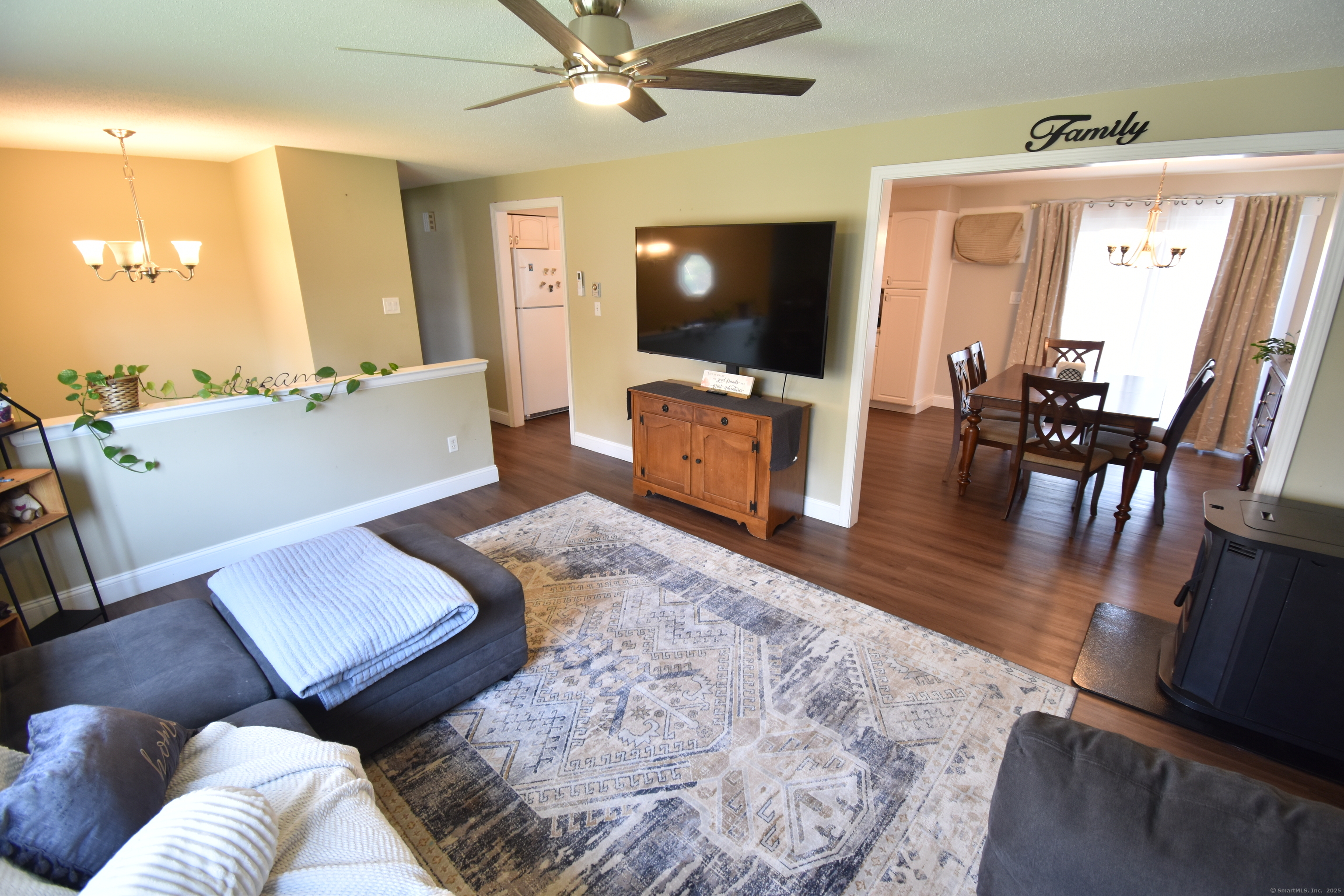 72 Nutmeg Road, Bristol, Connecticut image 18