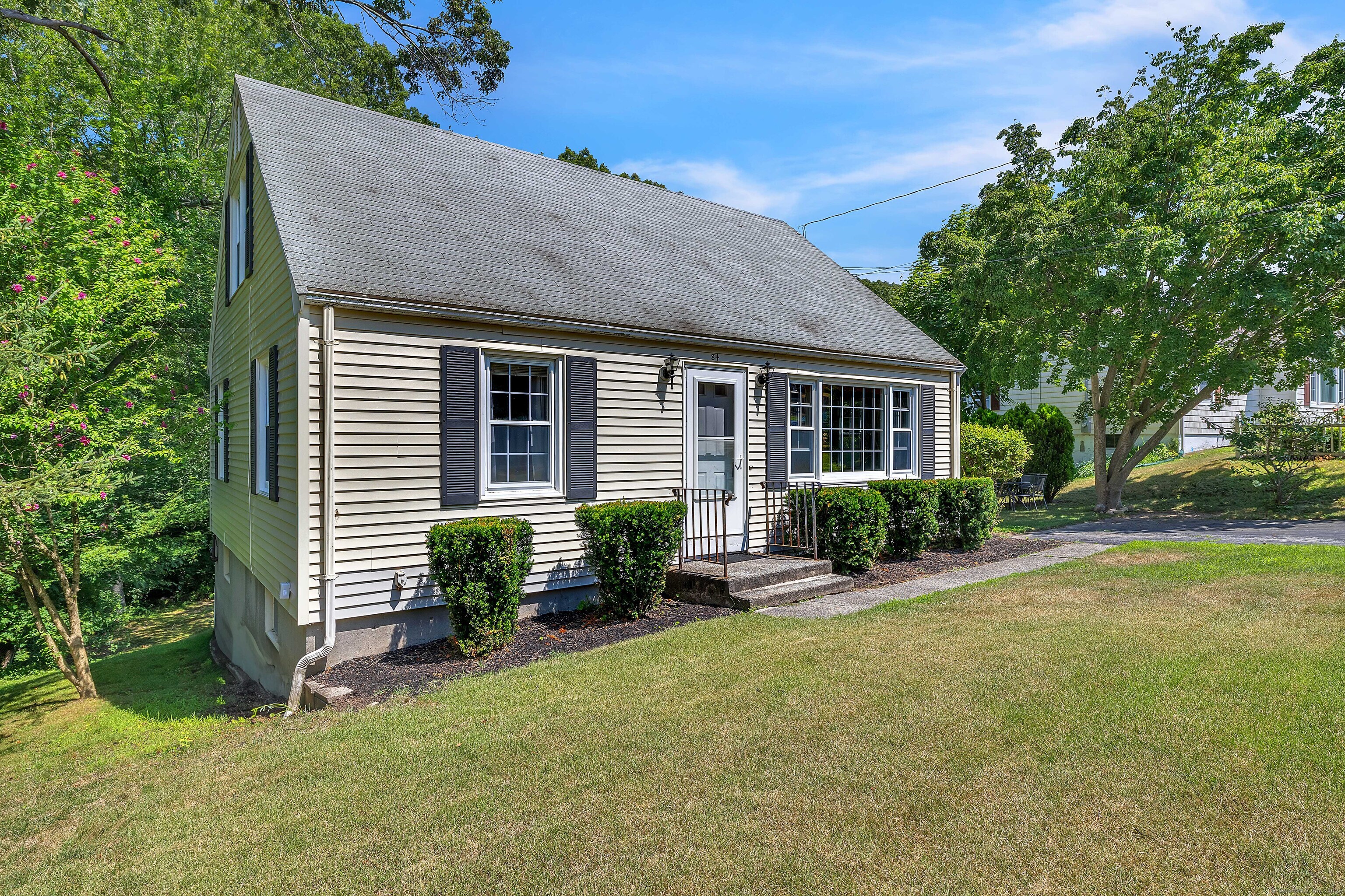 84 Pamela Avenue