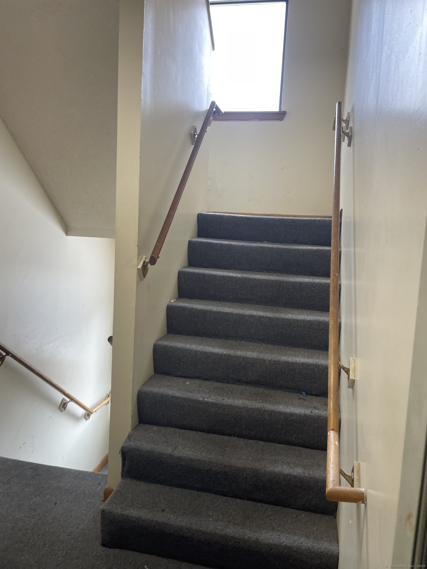 379 Woodland Street #APT 2C, Hartford, Connecticut image 25