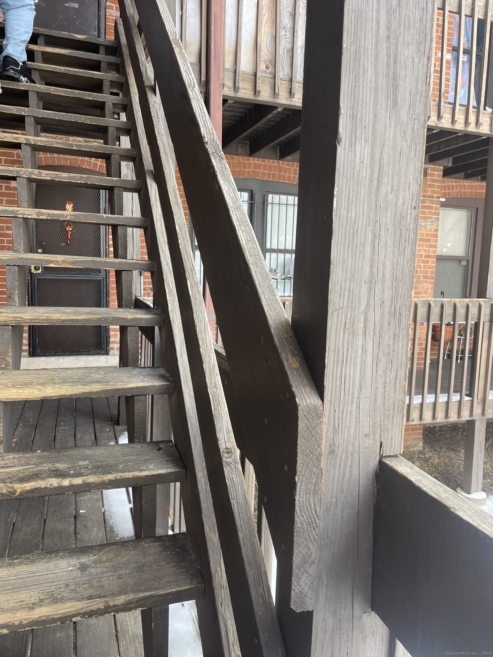 379 Woodland Street #APT 2C, Hartford, Connecticut image 6