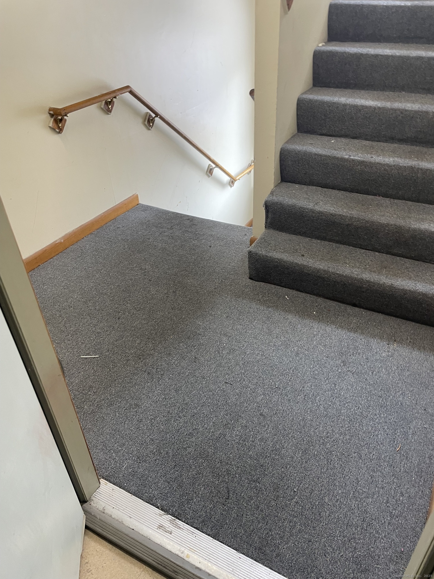 379 Woodland Street #APT 2C, Hartford, Connecticut image 24