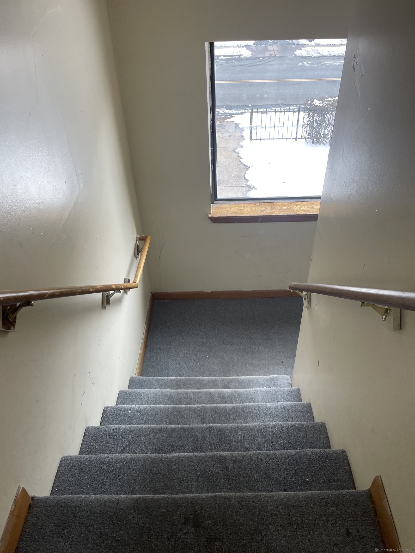 379 Woodland Street #APT 2C, Hartford, Connecticut image 26