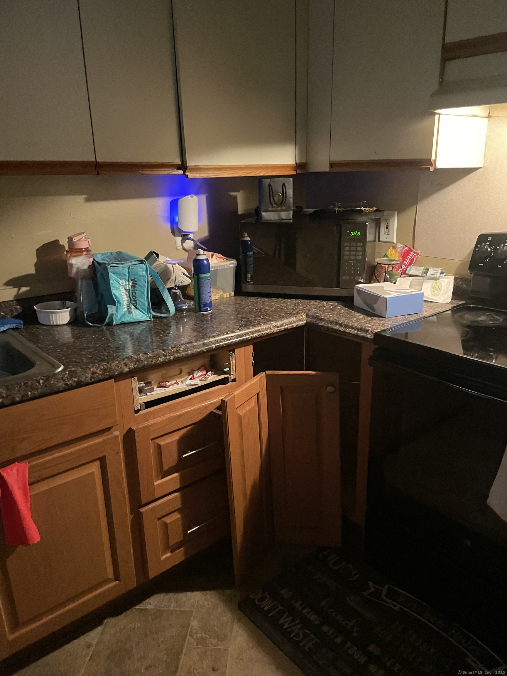 379 Woodland Street #APT 2C, Hartford, Connecticut image 33