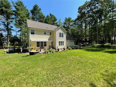 A home in Griswold