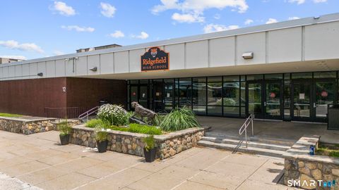 Tiny photo for 8 Summit Lane, Ridgefield, CT 06877 (MLS # 24152444)