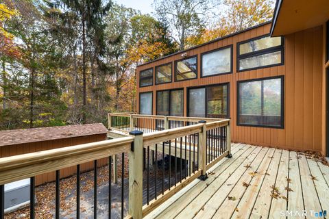 Tiny photo for 16 Longview Avenue, Waterford, CT 06385 (MLS # 24147075)