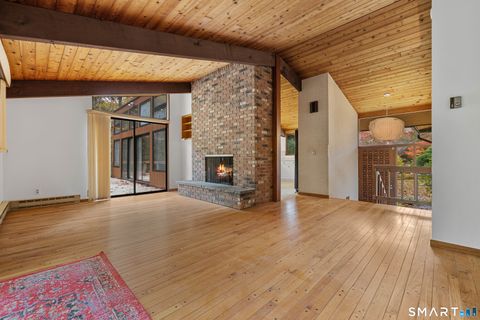 Tiny photo for 16 Longview Avenue, Waterford, CT 06385 (MLS # 24147075)