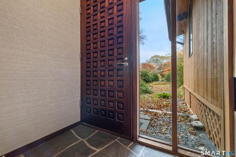 Tiny photo for 16 Longview Avenue, Waterford, CT 06385 (MLS # 24147075)