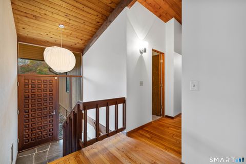 Tiny photo for 16 Longview Avenue, Waterford, CT 06385 (MLS # 24147075)