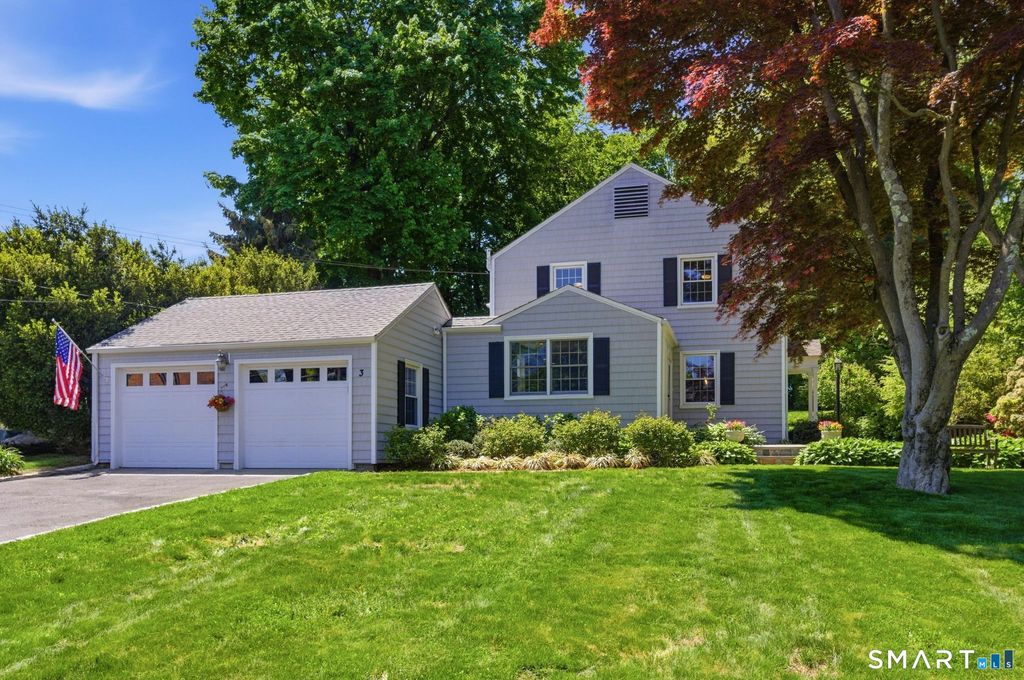 Photo of 3 Knickerbocker Avenue, Norwalk, CT 06855 (MLS # 24174860)