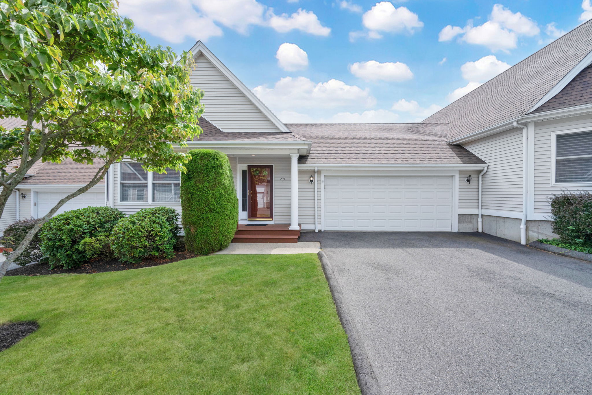 234 Summerfield Gardens 234