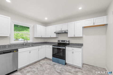 Tiny photo for 2 Oakwood Drive, New Fairfield, CT 06812 (MLS # 24185569)
