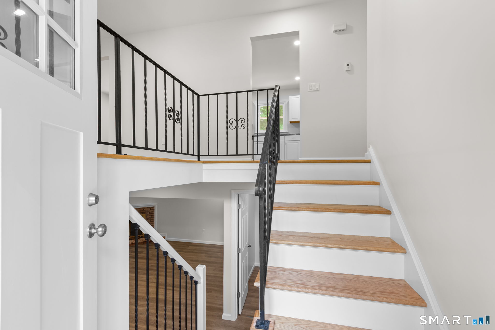 2 Oakwood Drive