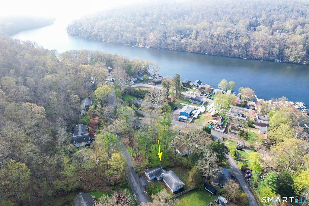 Photo of 331 Lee Farm Drive, Southbury, CT 06488 (MLS # 24170641)