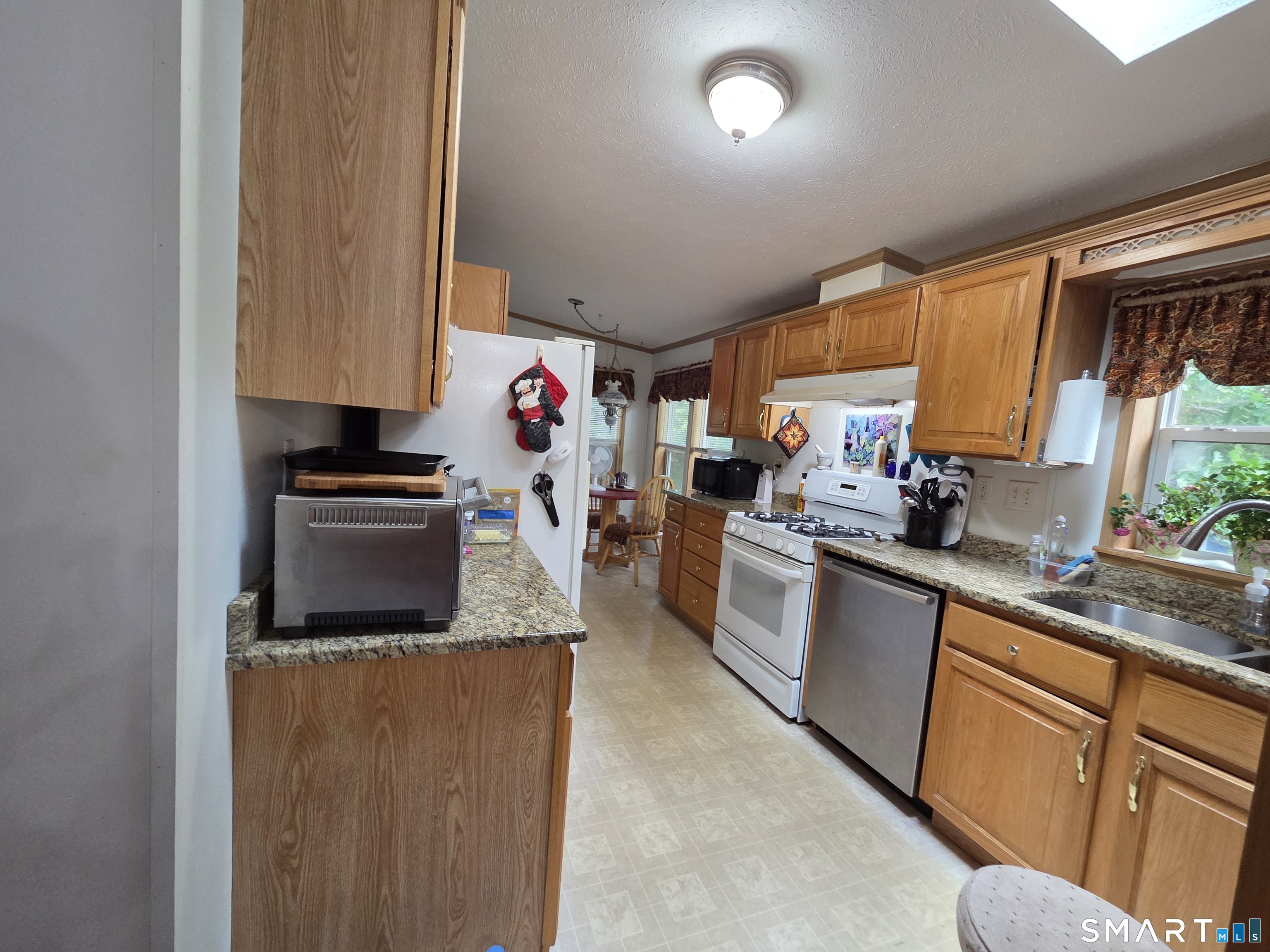 40 Evergreen Park