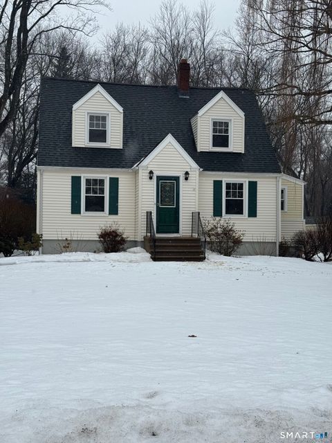 Photo of 24 North Avenue, North Haven, CT 06473 (MLS # 24157340)