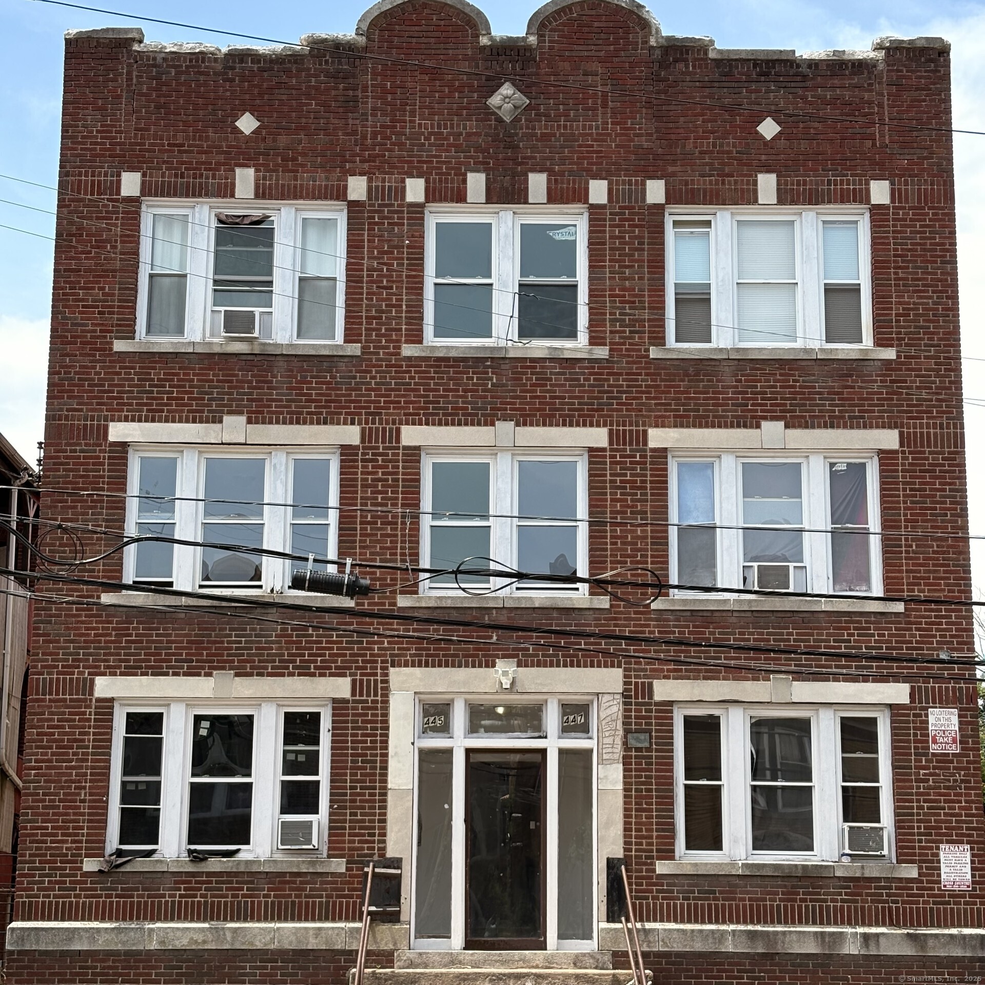 Hartford, Connecticut 06120, United States, 3 Bedrooms Bedrooms, ,1 BathroomBathrooms,Residential,Active,169261 Hartford, Connecticut 06120, United States, 3 Bedrooms Bedrooms, ,1 BathroomBathrooms,Residential,Active,169261