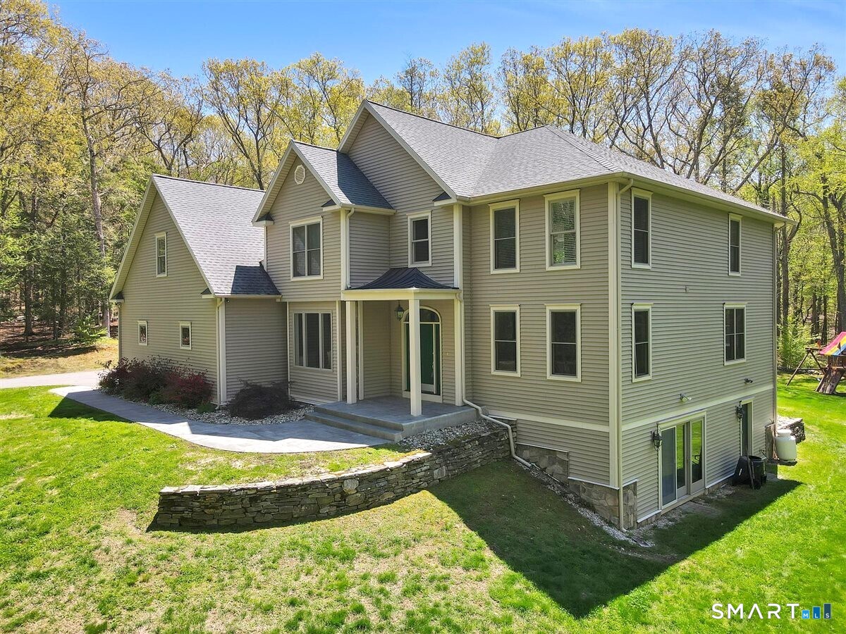 9 Gavin Drive
