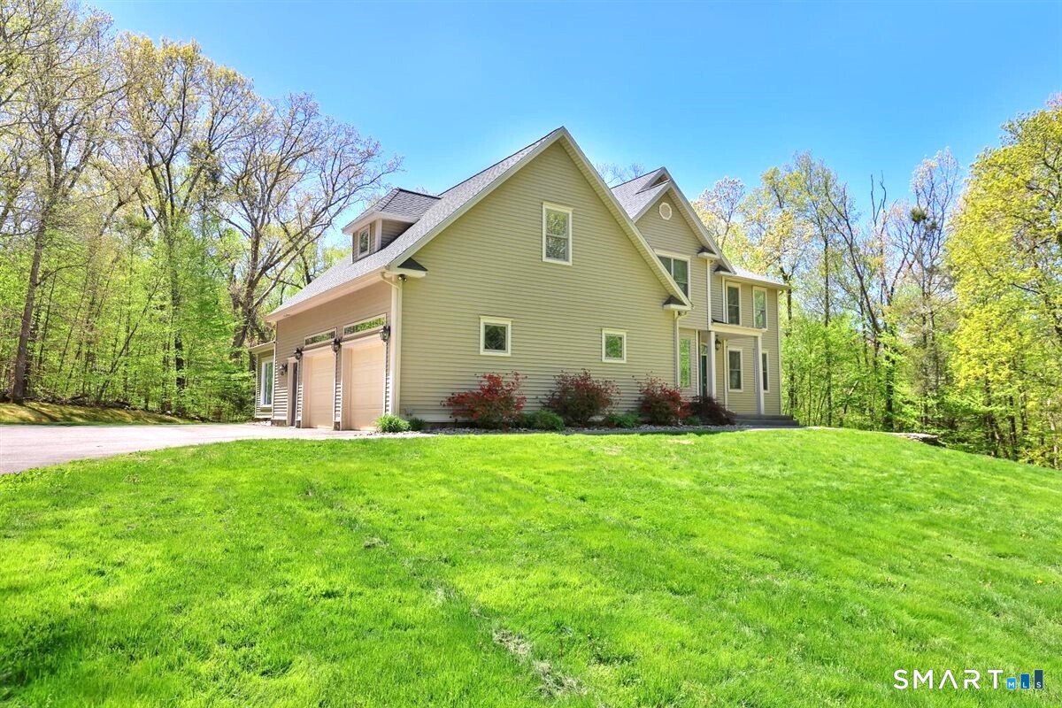 9 Gavin Drive