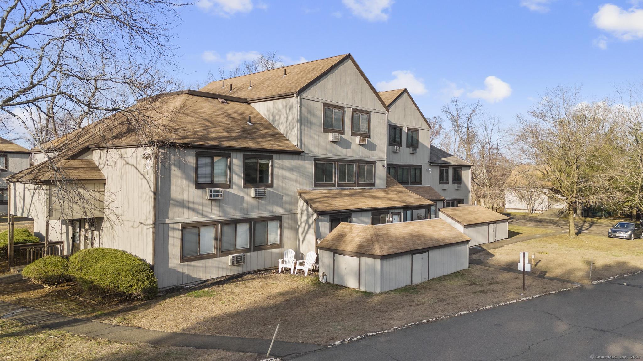 11 Pineview Drive #C, Branford, Connecticut image 2