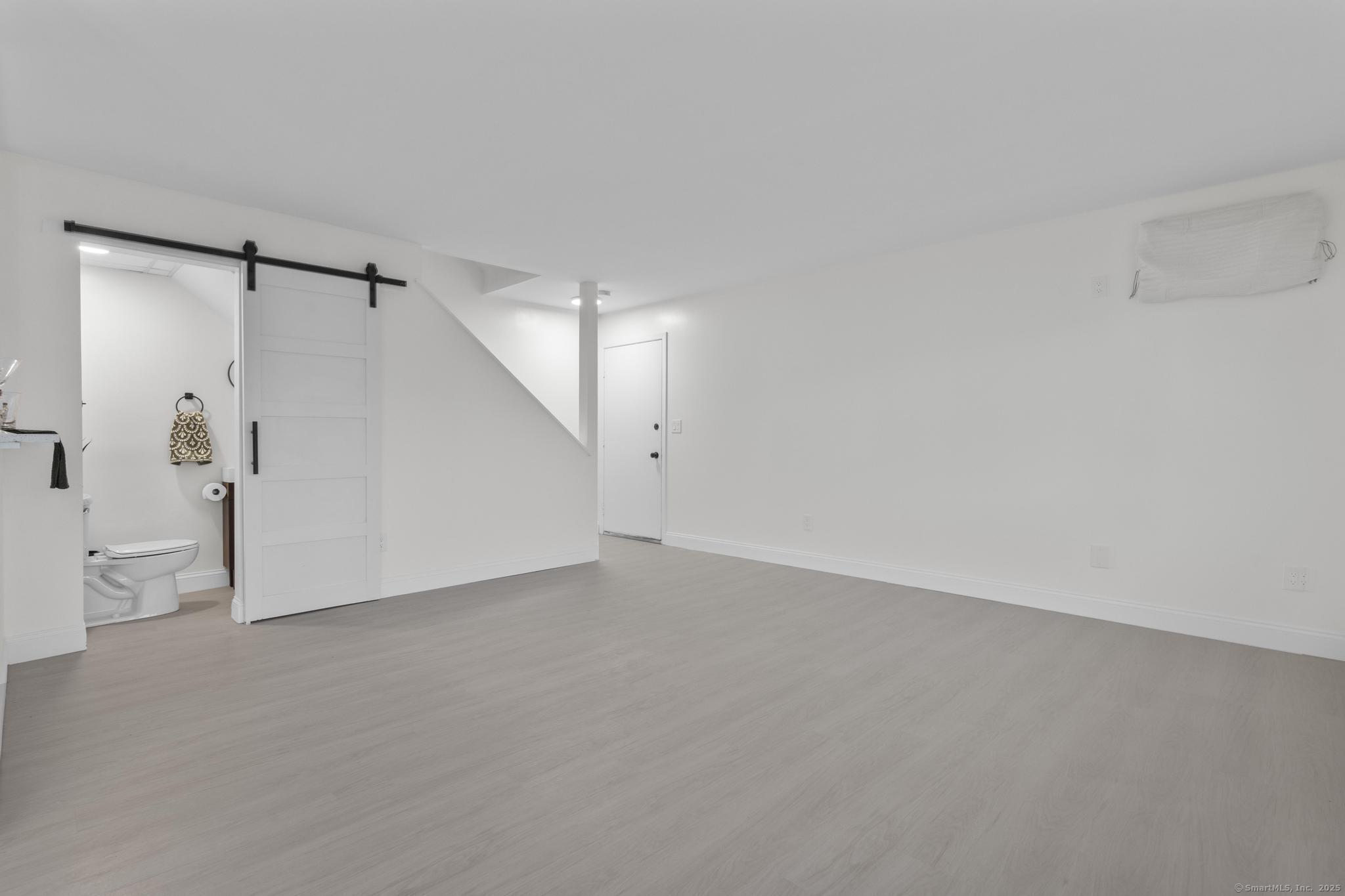 11 Pineview Drive #C, Branford, Connecticut image 20
