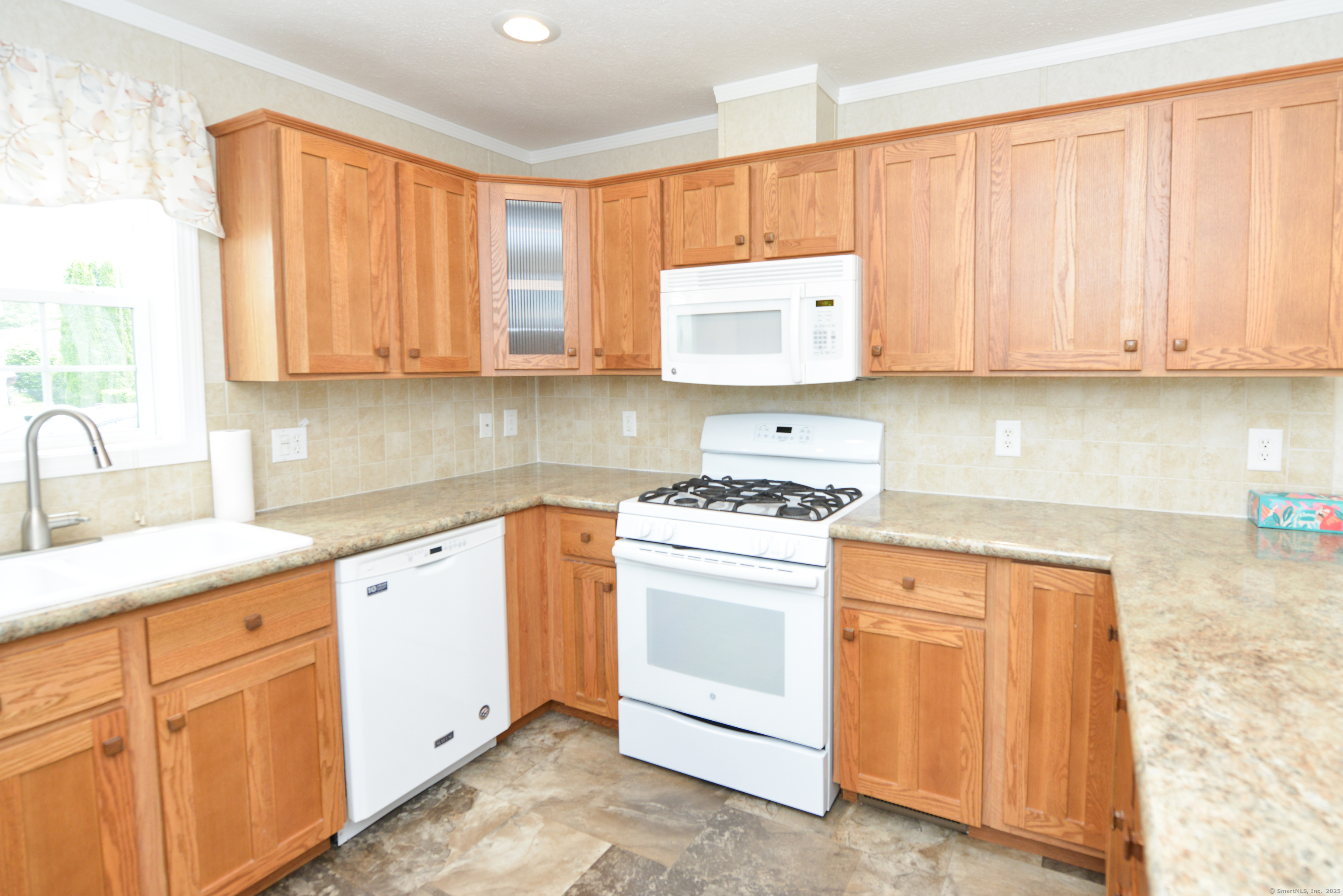 2 Blueberry Lane, Plymouth, Connecticut image 7
