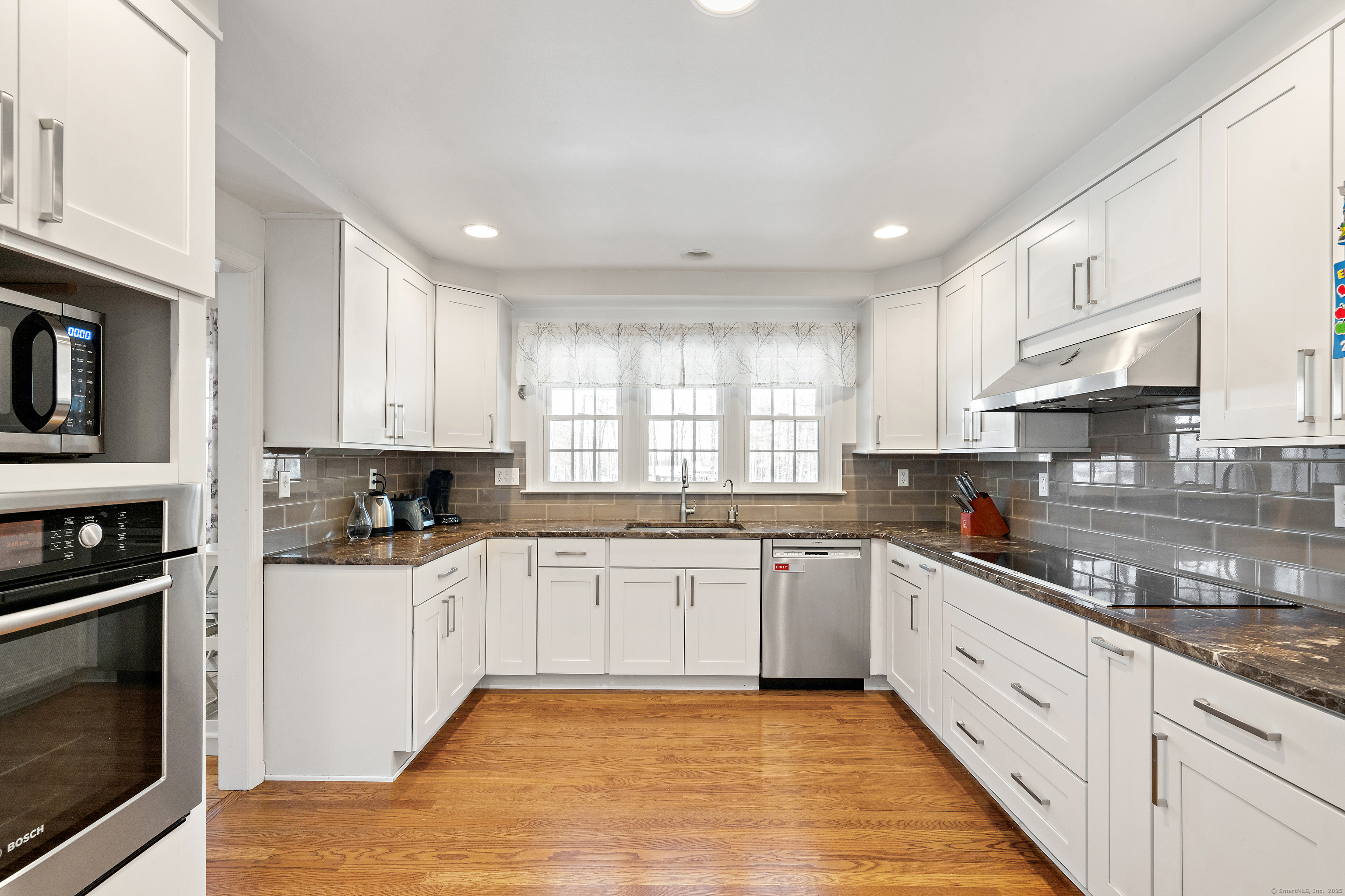 3 High Ridge Grove, Brookfield, Connecticut image 13