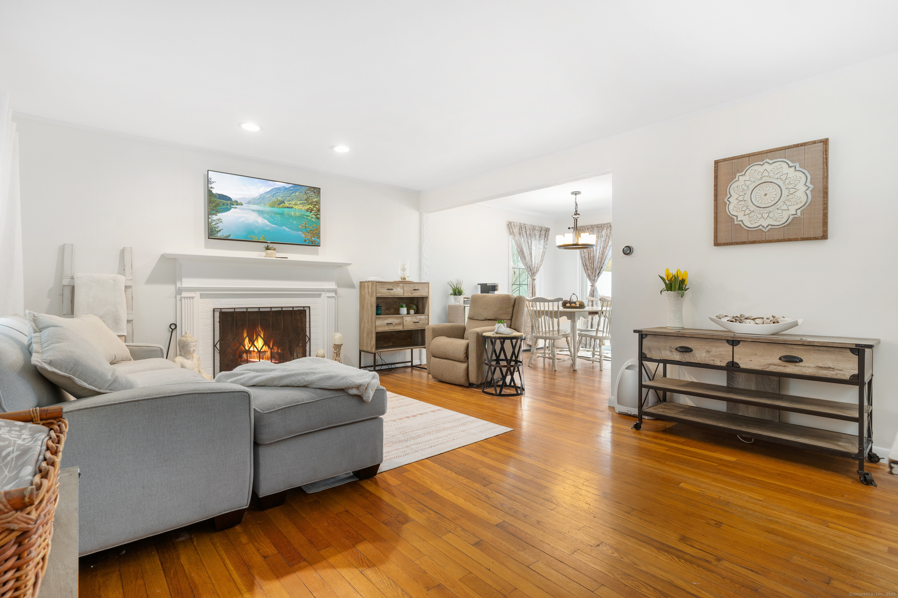 18 Woodvale Road, Branford, Connecticut image 6