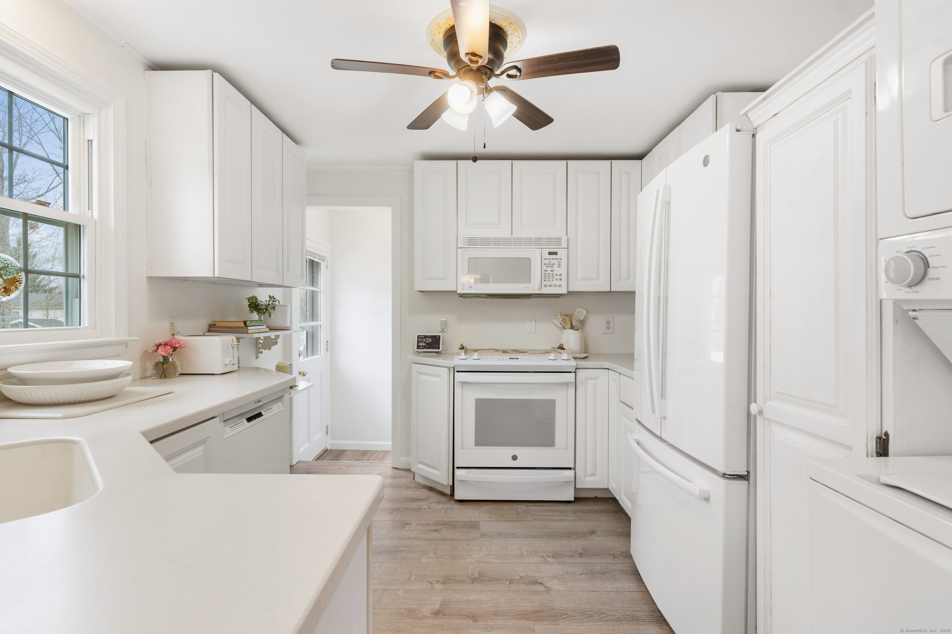 18 Woodvale Road, Branford, Connecticut image 18