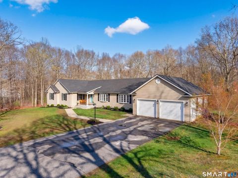 Photo of 22 August Meadows, Ledyard, CT 06339 (MLS # 24169416)