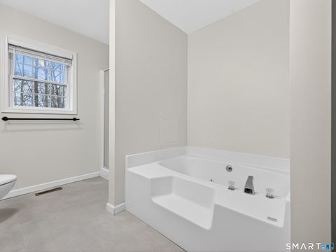 Tiny photo for 22 August Meadows, Ledyard, CT 06339 (MLS # 24169416)