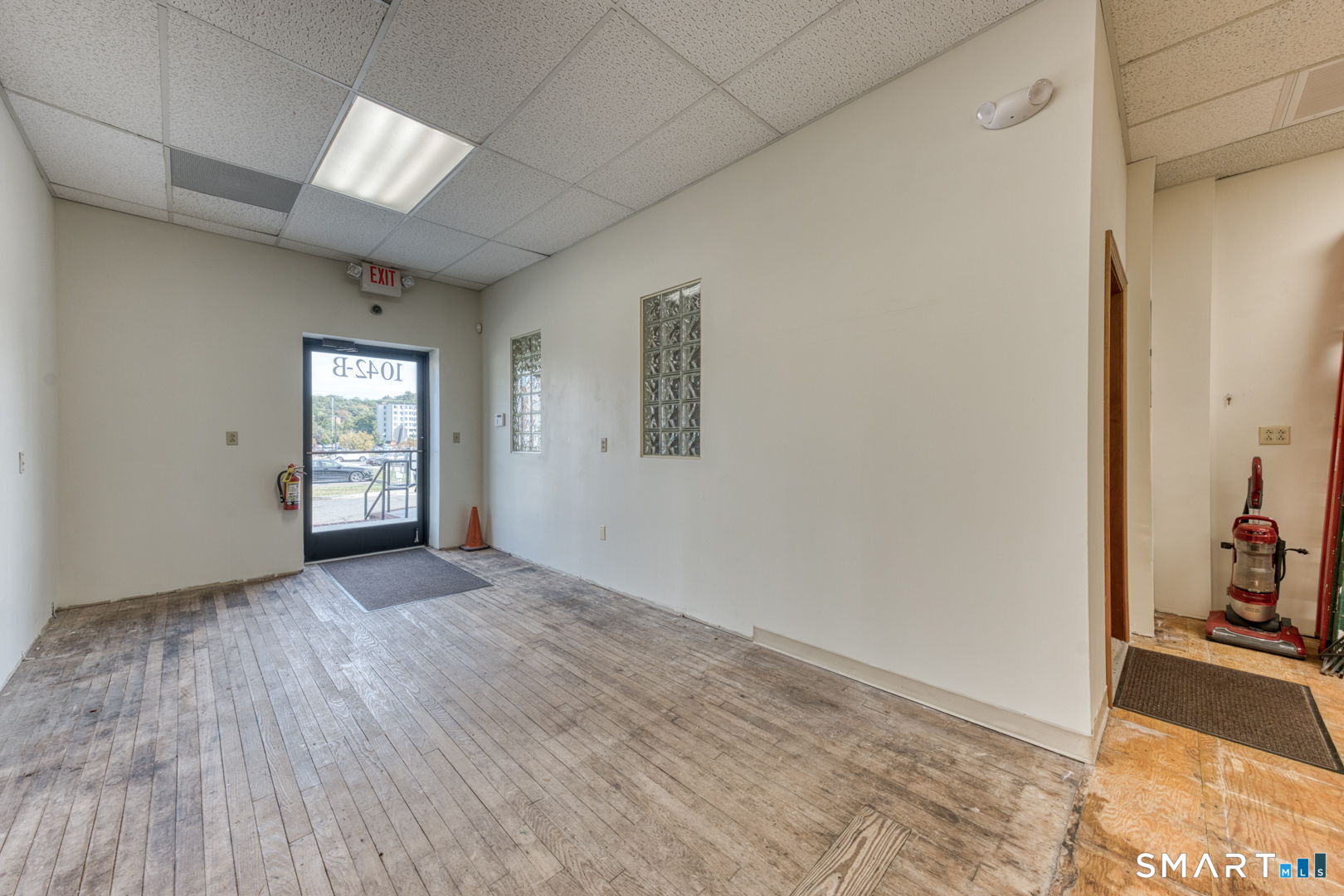 1042B Main Street