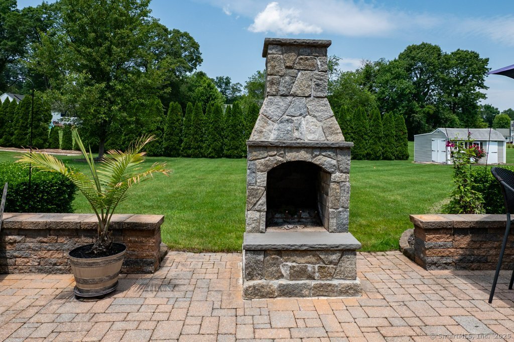 156 Macintosh Way