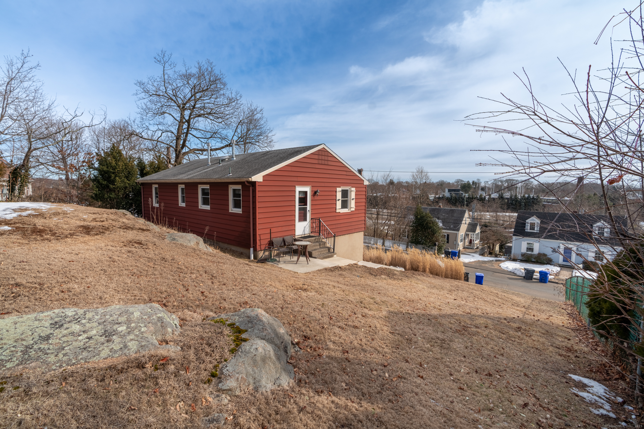 15 Hammer Place, Branford, Connecticut image 2