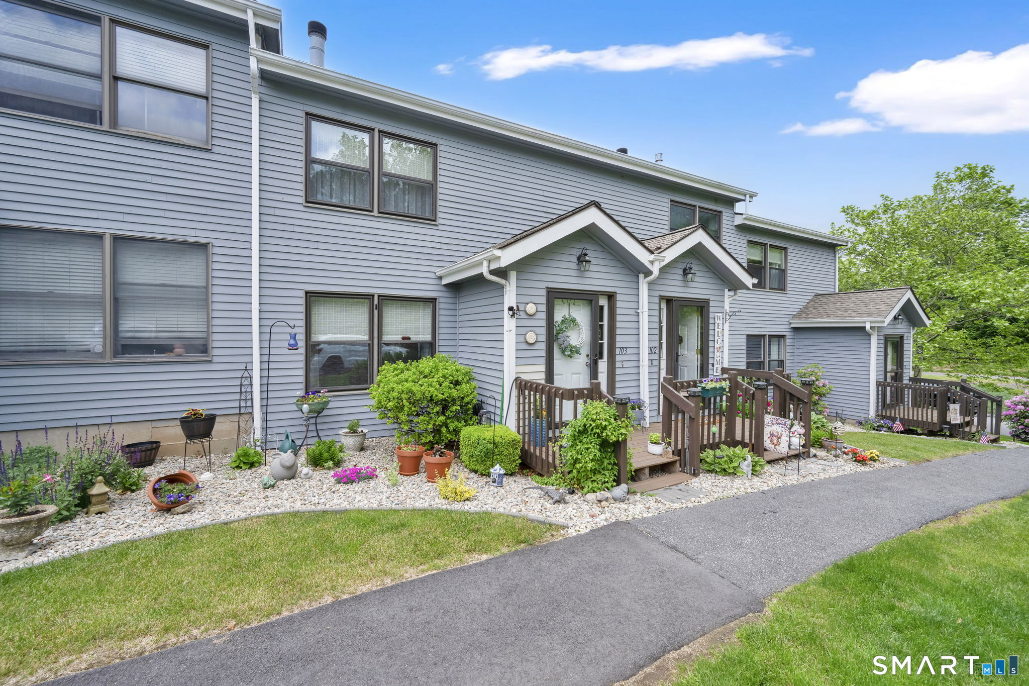 103 Lake Vista Drive 103