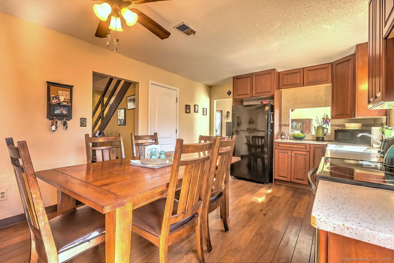 1069 Foxon Road, North Branford, Connecticut image 21