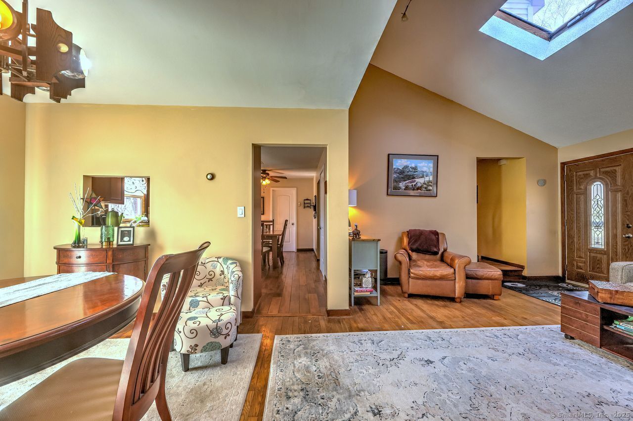 1069 Foxon Road, North Branford, Connecticut image 9