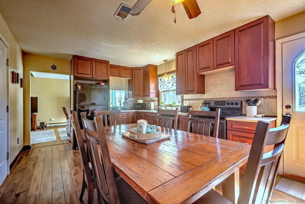 1069 Foxon Road, North Branford, Connecticut image 22