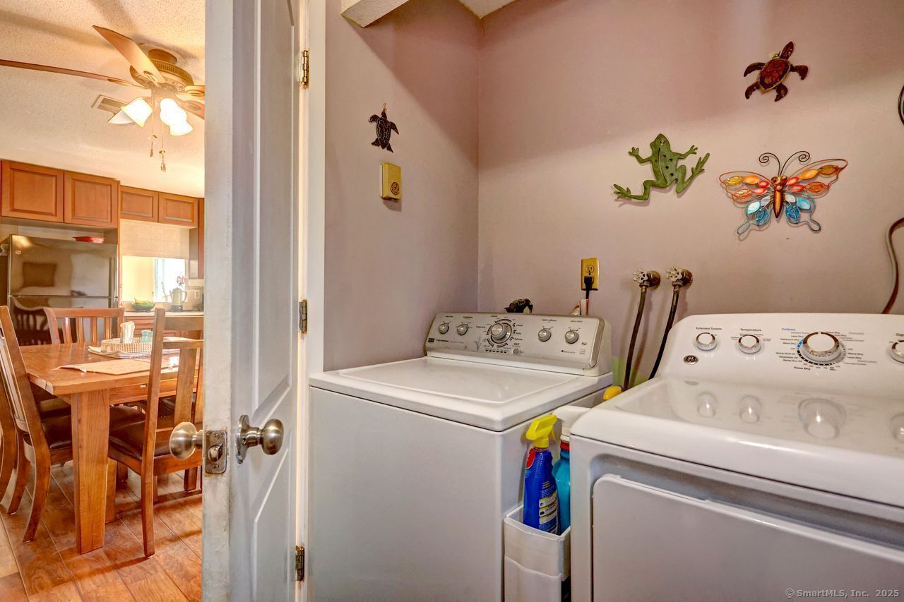 1069 Foxon Road, North Branford, Connecticut image 24