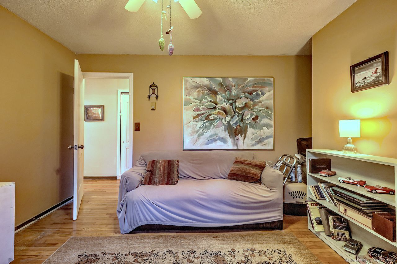 1069 Foxon Road, North Branford, Connecticut image 33