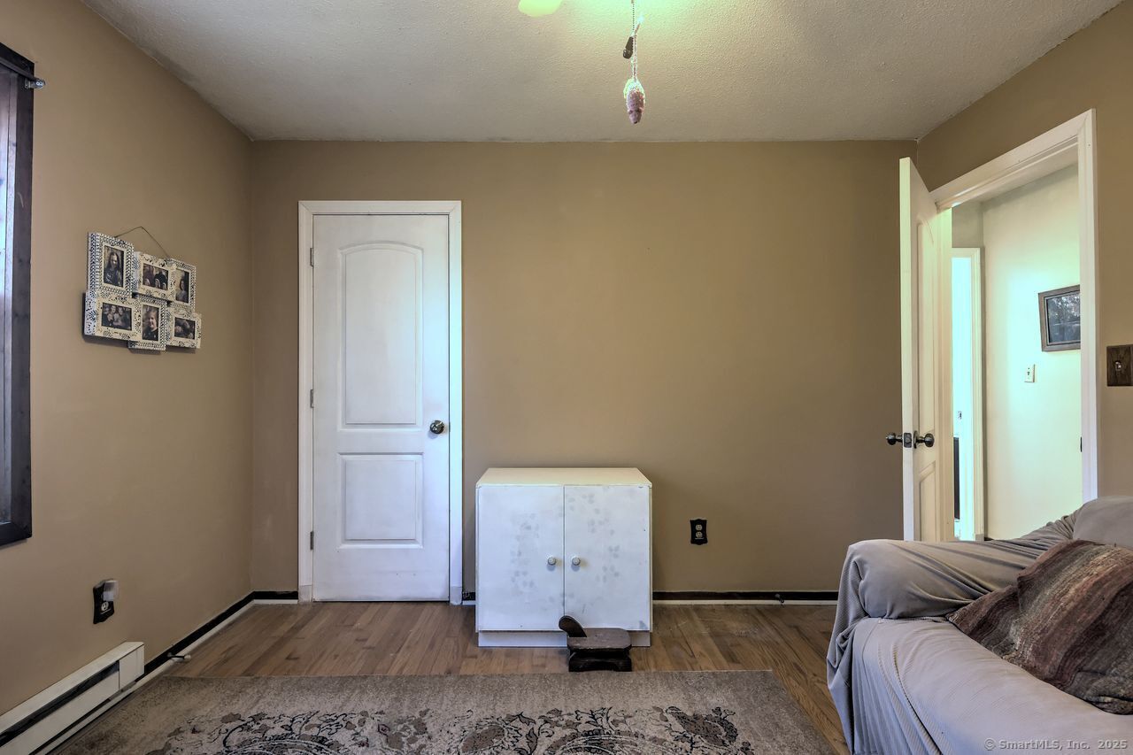 1069 Foxon Road, North Branford, Connecticut image 32