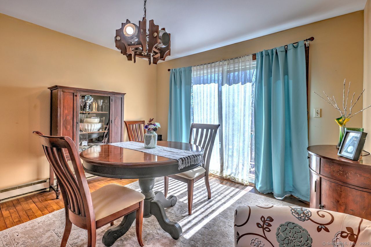 1069 Foxon Road, North Branford, Connecticut image 12