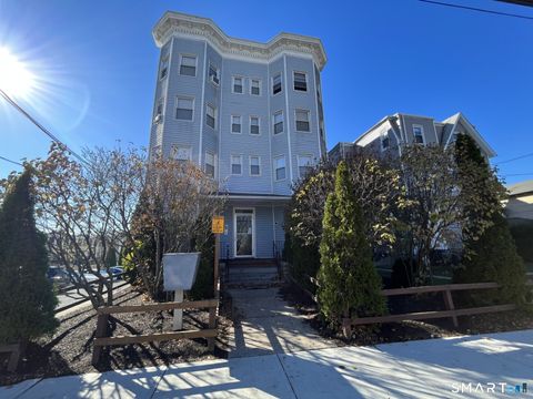 Photo of 10 Balmforth Avenue #10, Danbury, CT 06810 (MLS # 24148576)