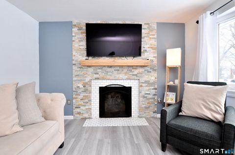 Tiny photo for 548 Mulberry Street, Windsor Locks, CT 06096 (MLS # 24156082)