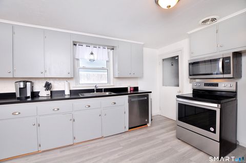 Tiny photo for 548 Mulberry Street, Windsor Locks, CT 06096 (MLS # 24156082)